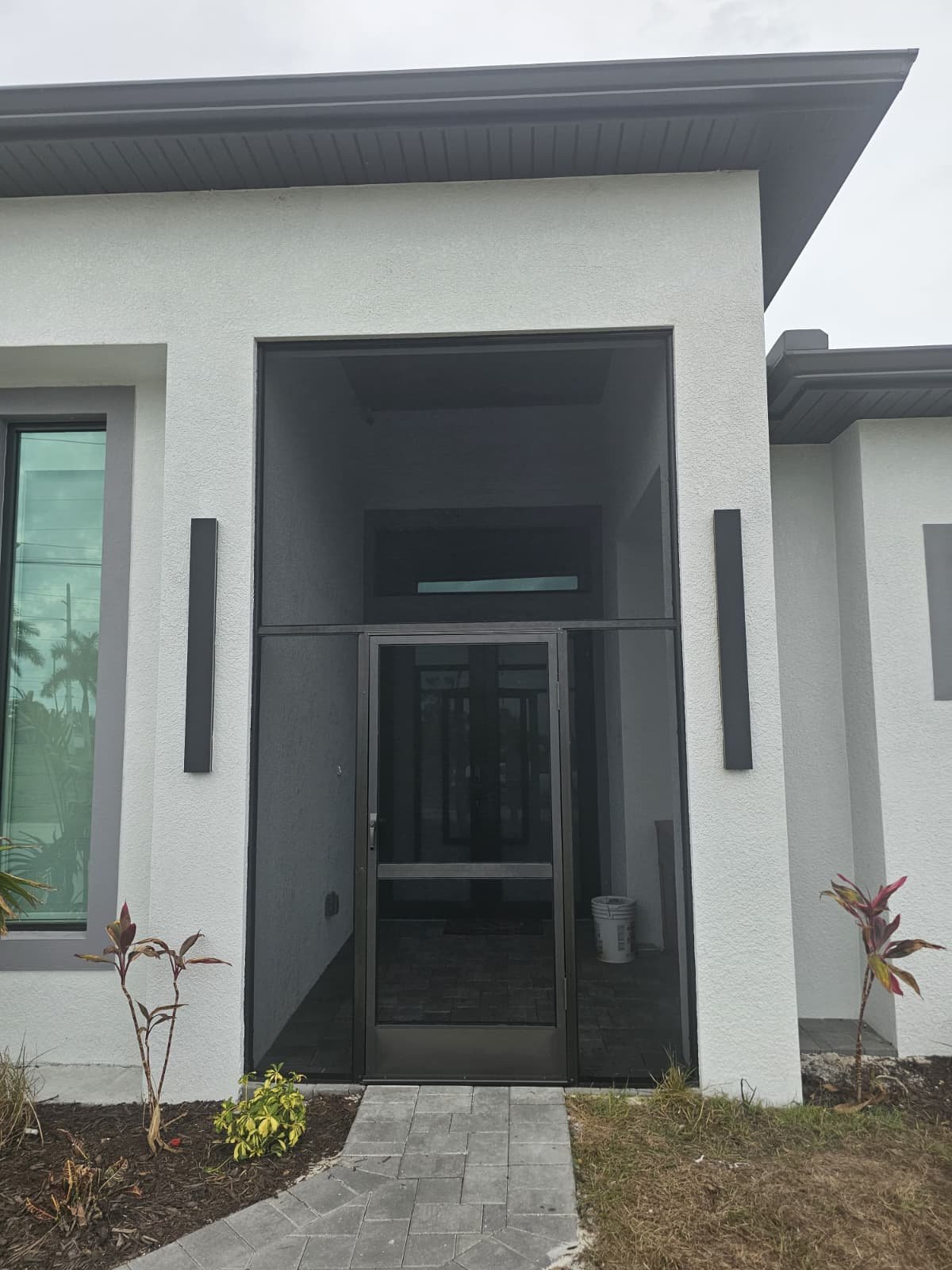 Lanai Privacy Screen Enclosure Installation