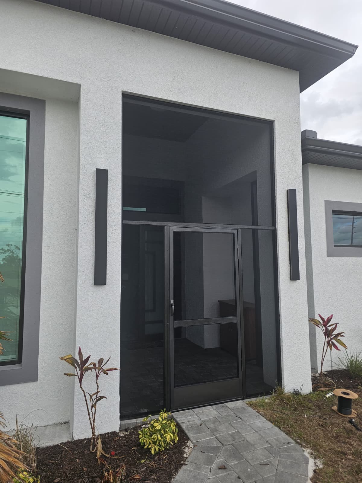 Lanai Privacy Screen Enclosure Installation